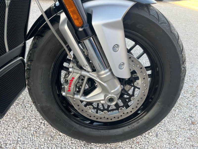 TRIUMPH Rocket III
