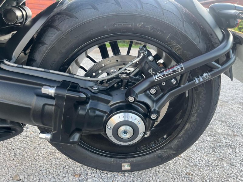 TRIUMPH Rocket III