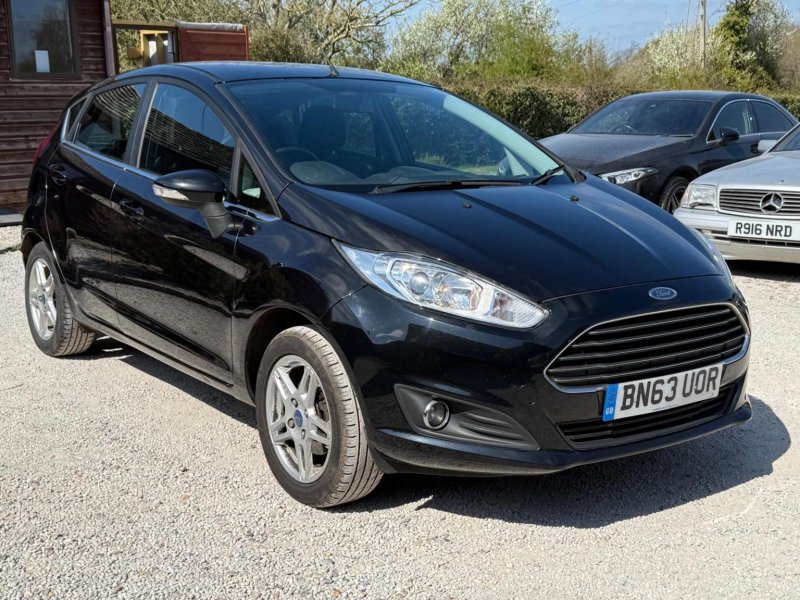 FORD FIESTA