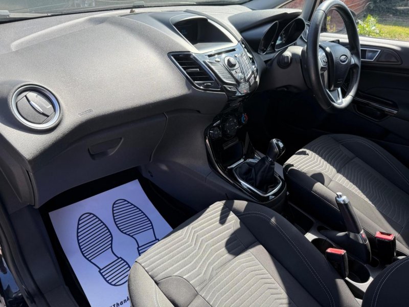 FORD FIESTA