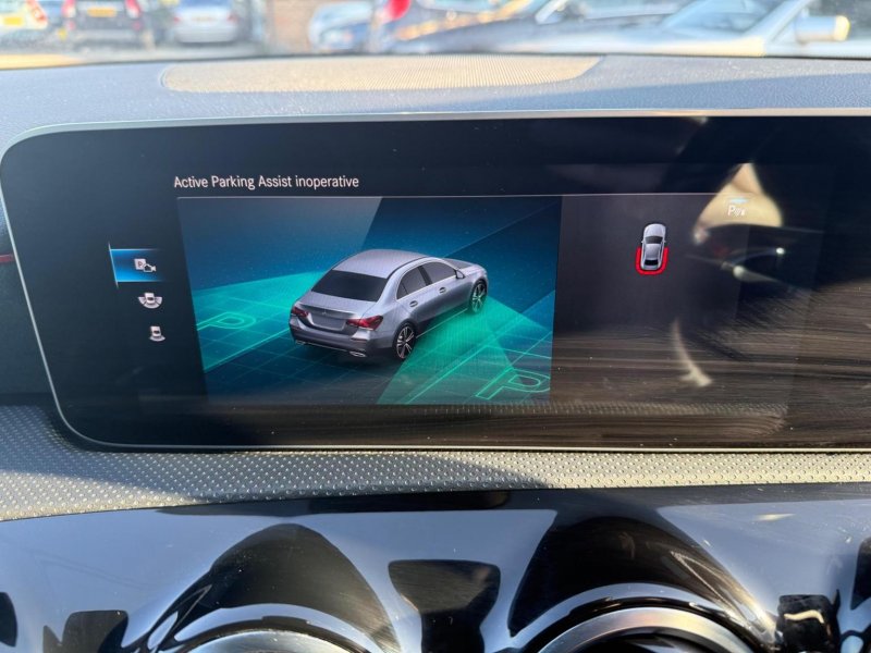 MERCEDES-BENZ A CLASS