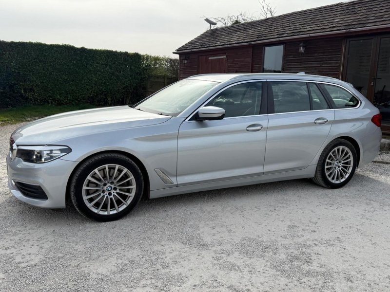 BMW 5 SERIES