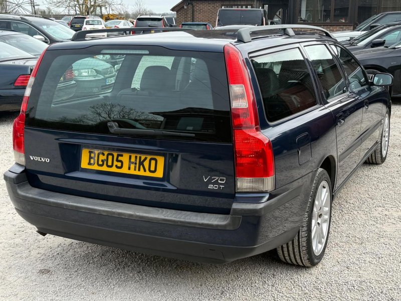 VOLVO V70