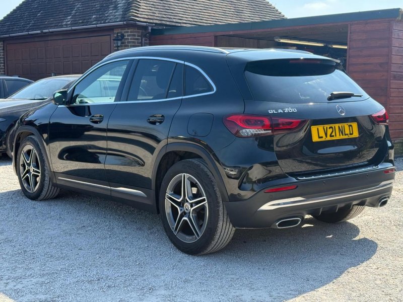 MERCEDES-BENZ GLA CLASS