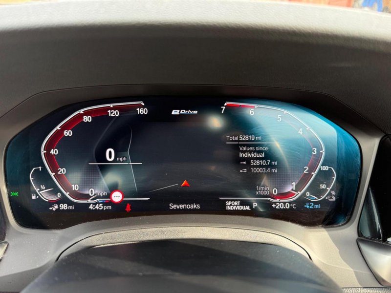 BMW 3 SERIES