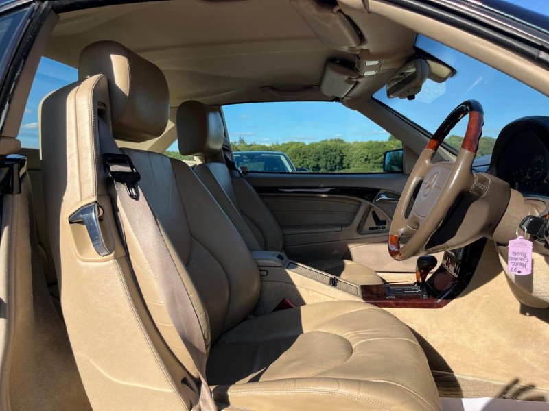 MERCEDES-BENZ SL