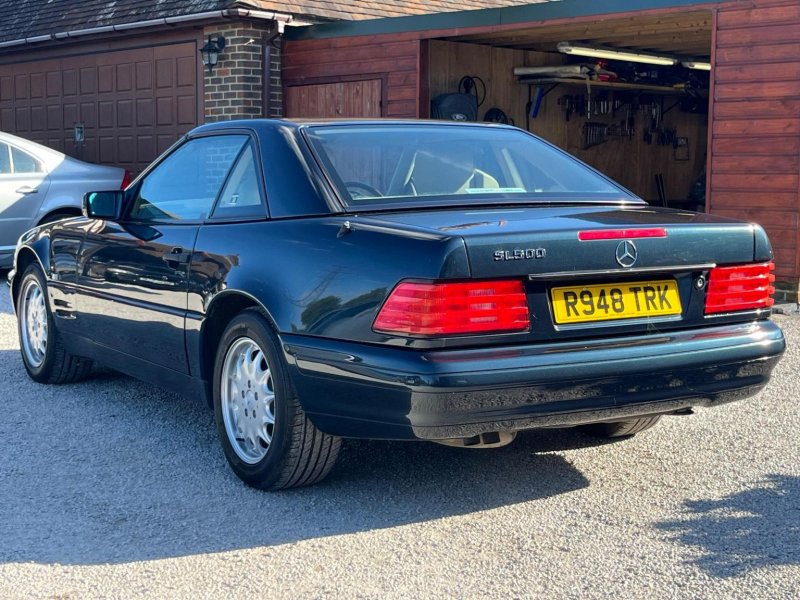 MERCEDES-BENZ SL
