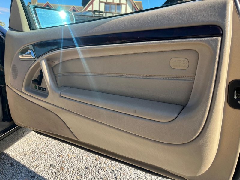 MERCEDES-BENZ SL