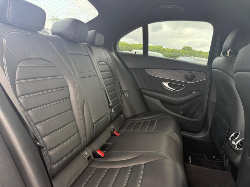 MERCEDES-BENZ C CLASS