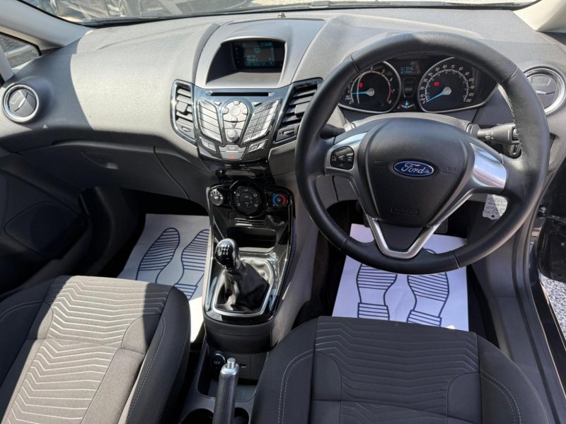 FORD FIESTA