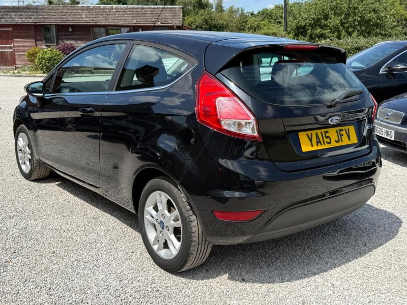 FORD FIESTA