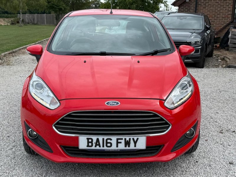 FORD FIESTA
