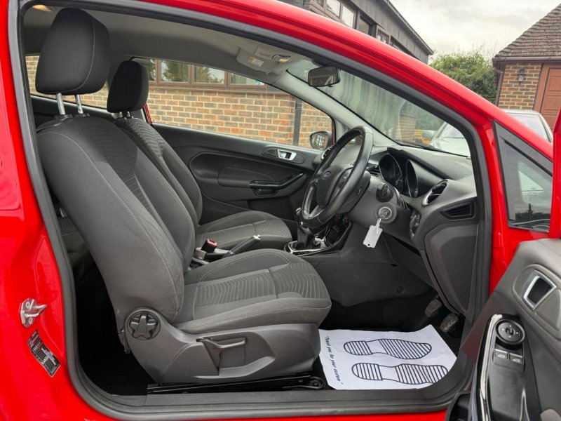 FORD FIESTA