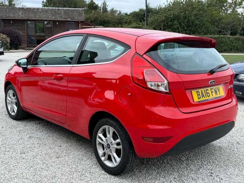 FORD FIESTA